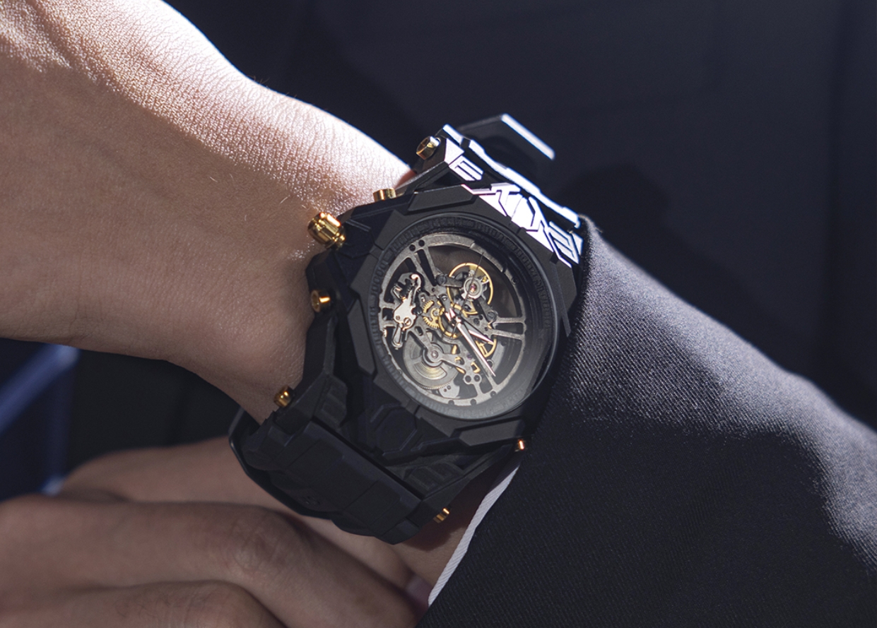 Why Ceramic Watches are Winning Over Watch Enthusiasts? Novamos